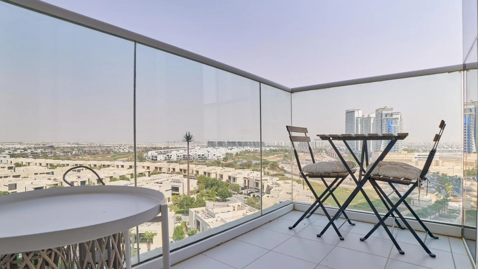 Apartment Peaceful 1Br In Damac Hills Dubai By Gp Holiday Homes