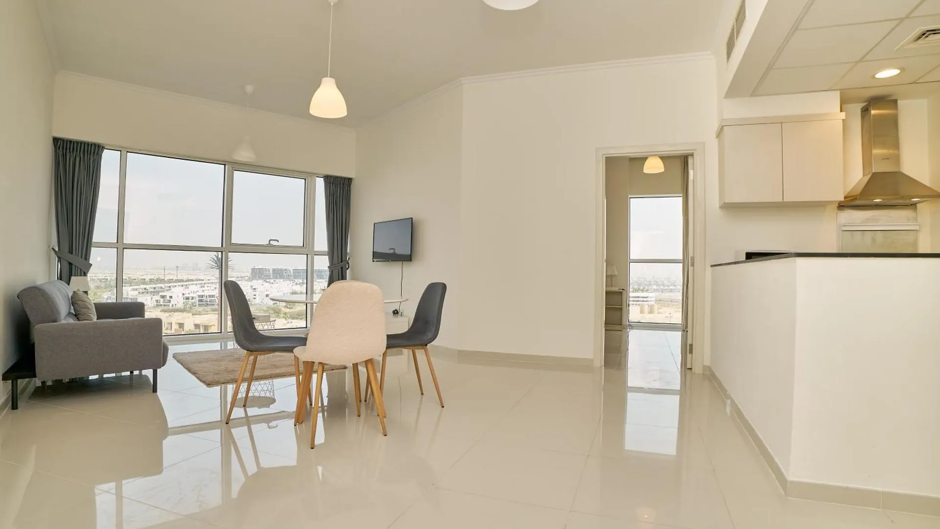 Apartment Peaceful 1Br In Damac Hills Dubai By Gp Holiday Homes